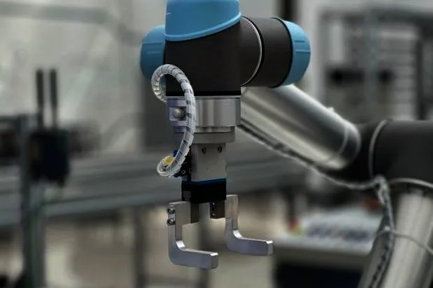 Ramię robota współpracującego — automatyzacja wspiera człowieka, nie zastępuje go